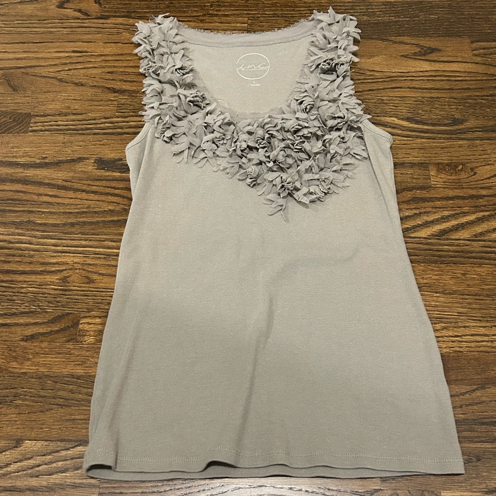 INC International Concepts Gray Ruffled Sleeveless Tank Top